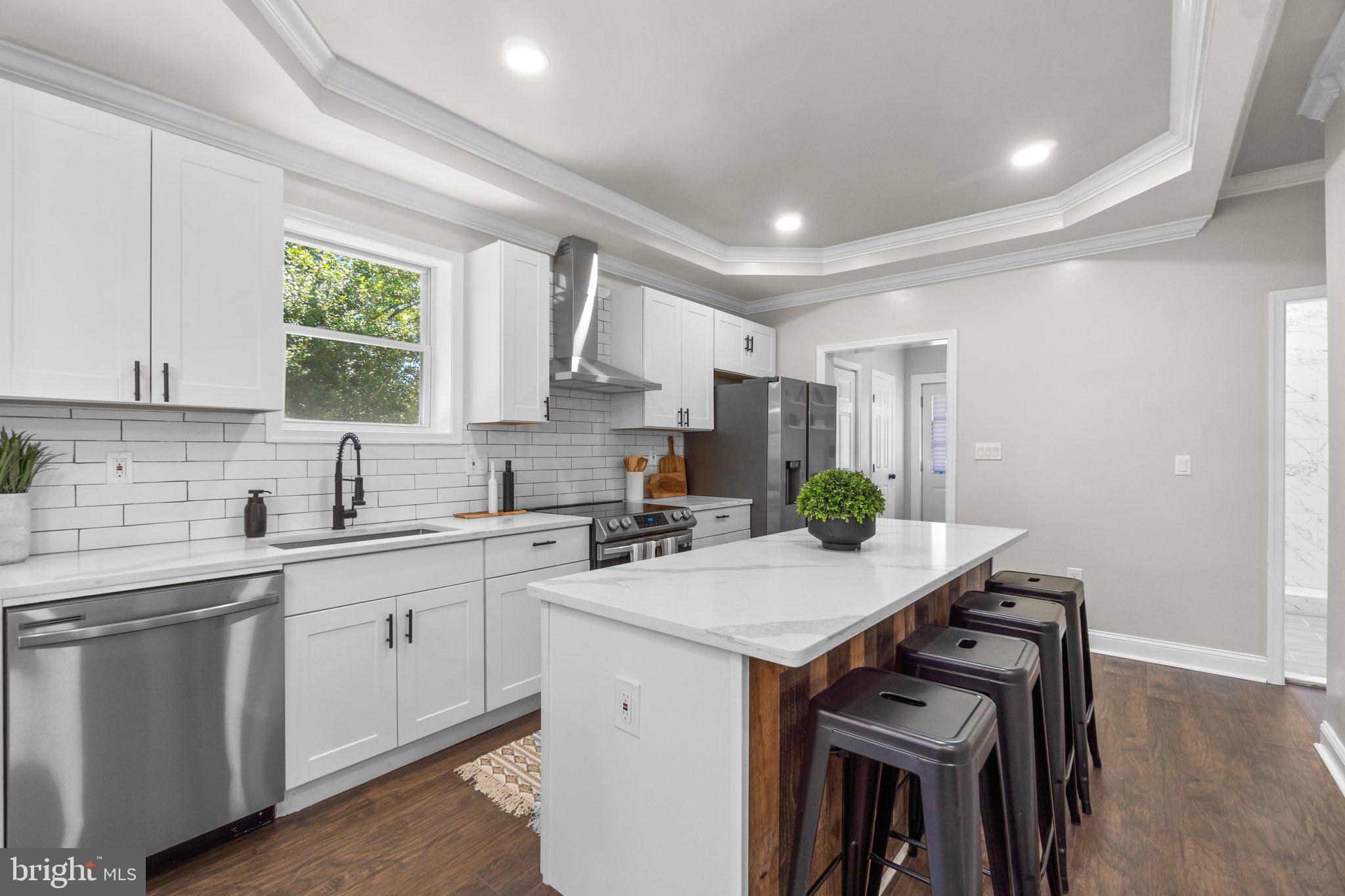 3815 Ridgecroft Road Baltimore, MD 21206 - Photo 7 of 29 Kitchen