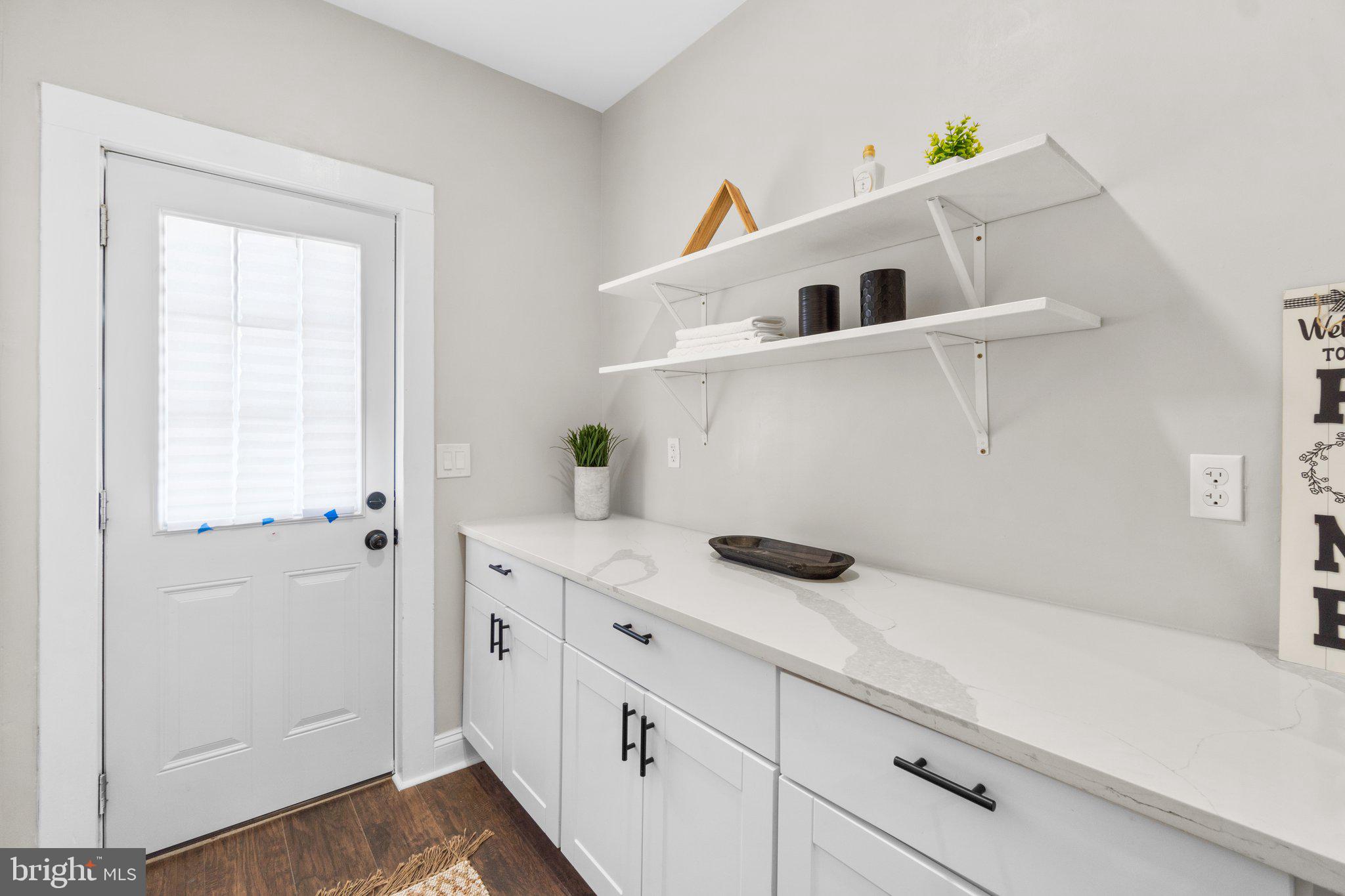 3815 Ridgecroft Road Baltimore, MD 21206 - Photo 10 of 29 Gallery Image 10