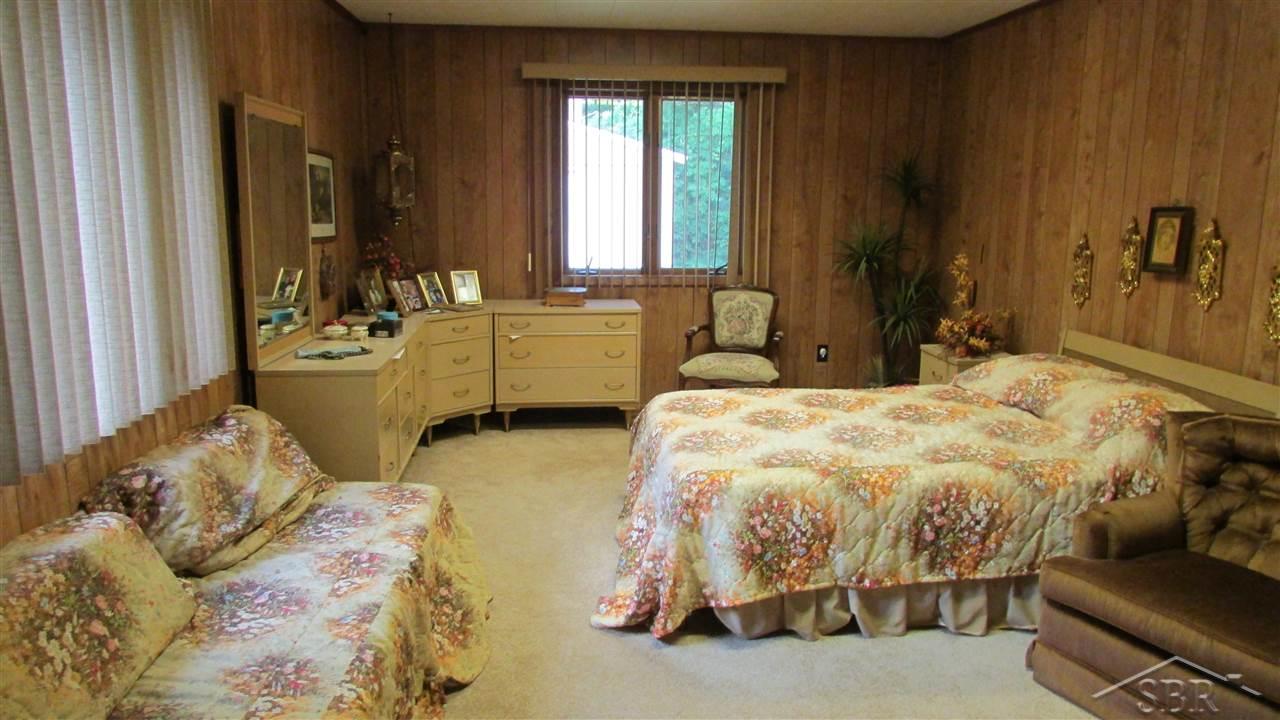 7125 South Graham Road St. Charles, MI 48655 - Photo 27 of 43 31297526-26.JPG
