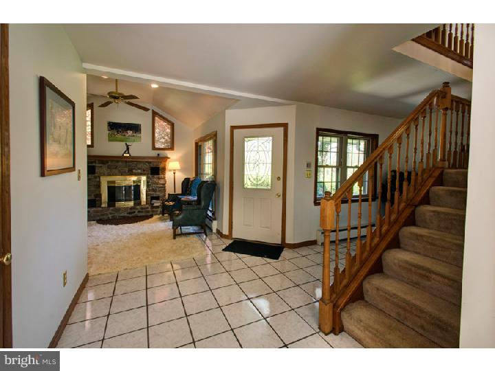101 Poplar Road Boyertown, PA 19512 - Photo 8 of 25 Foyer