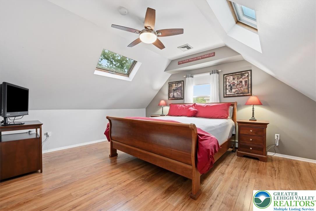 1928 Woodbury Road Bethlehem, PA 18017 - Photo 40 of 89