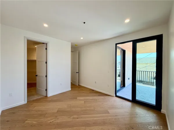 $8,500 | 243 Seal Beach Boulevard, Seal Beach, CA 90740