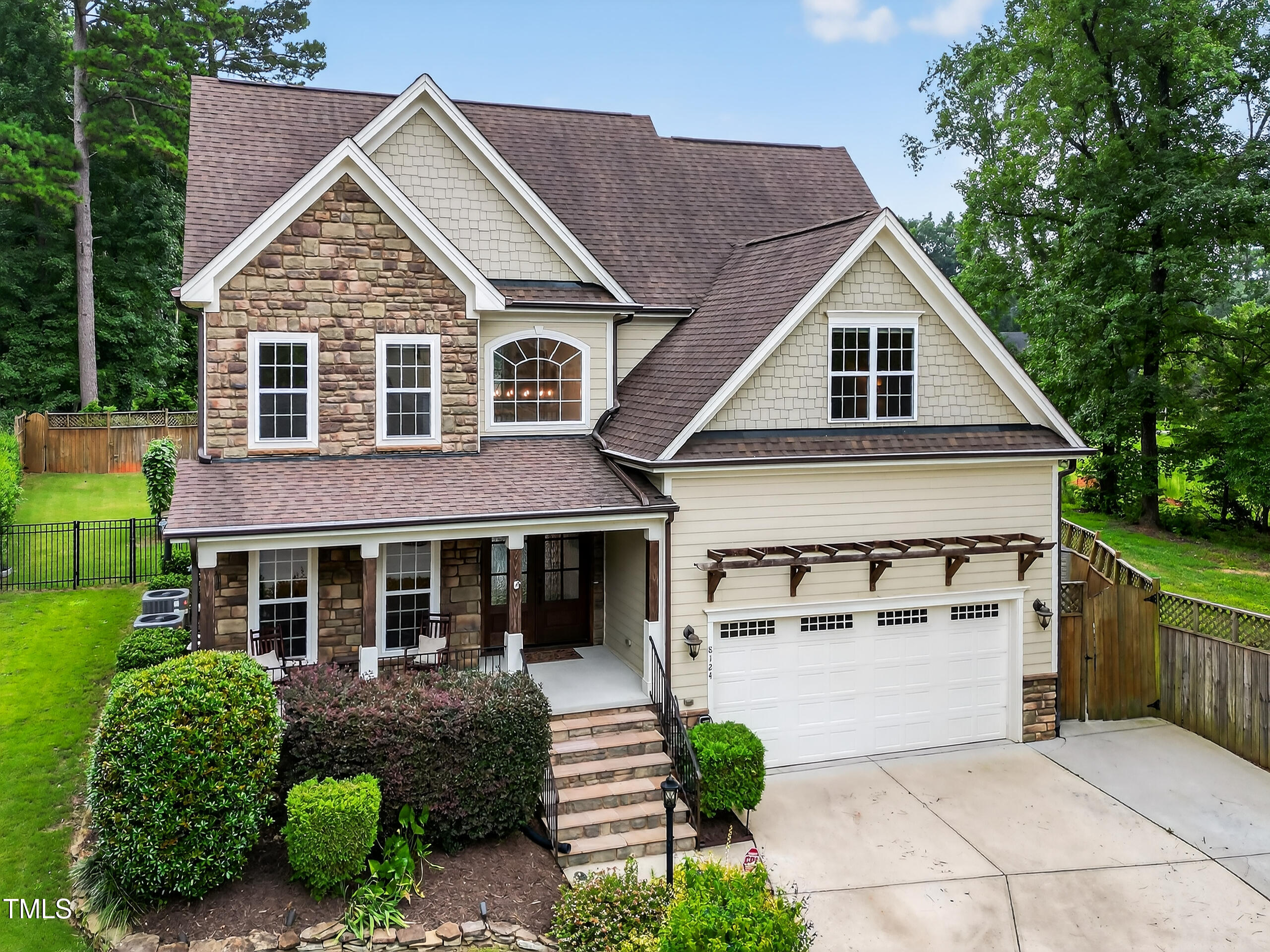 8124 Andrea Lane Raleigh, NC 27613 - Photo 1 of 46 DJI_0957