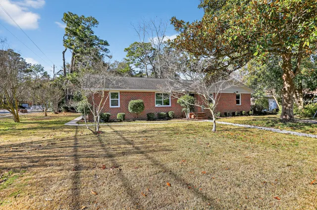 $599,900 | 21 Manchester Road, Charleston, SC 29407