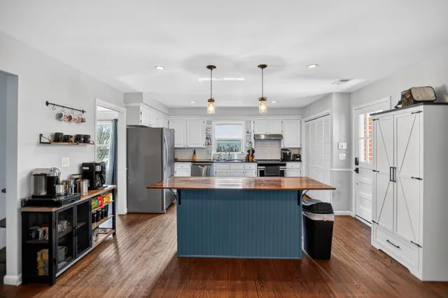 $599,900 | 21 Manchester Road, Charleston, SC 29407