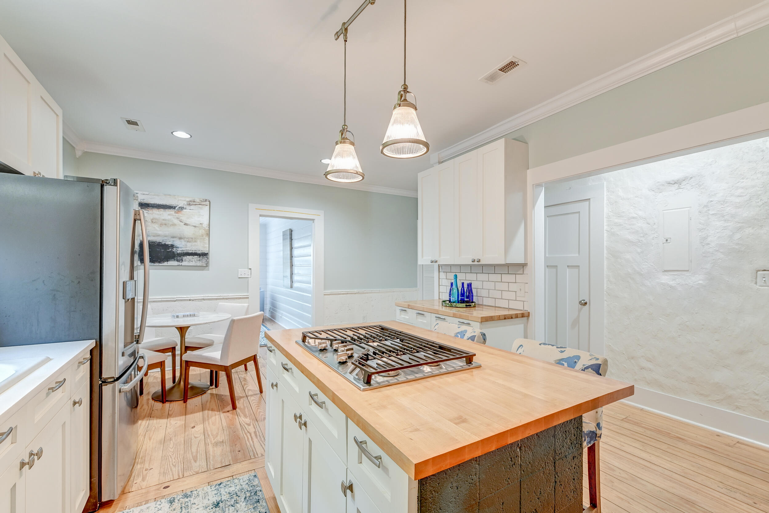 116 Rutledge Avenue, Unit A Charleston, SC 29401 - Photo 6 of 56 DSC_3790_1_2_3_4