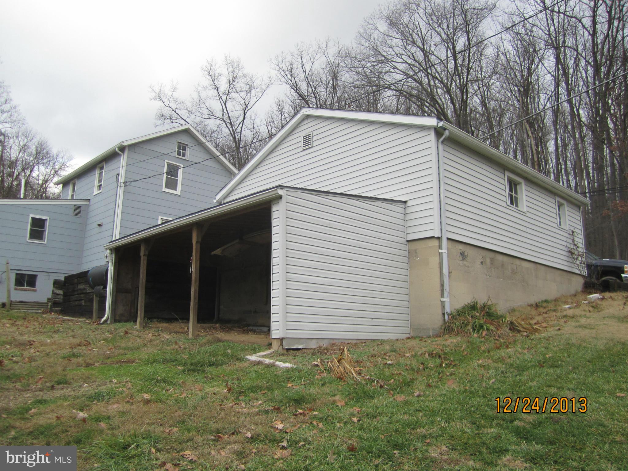 4441 Mountville Road Frederick, MD 21703 - Photo 4 of 12 Exterior (Rear)