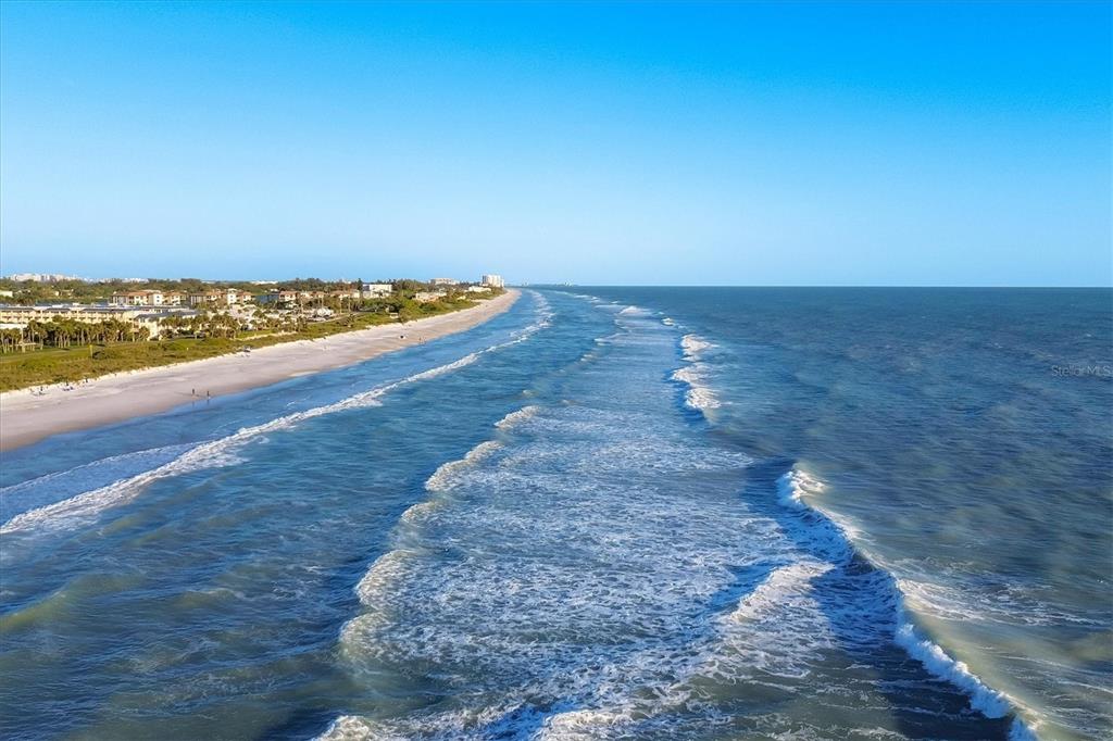 825 Bayport Way, Unit 825 Longboat Key, FL 34228 - Photo 12 of 62