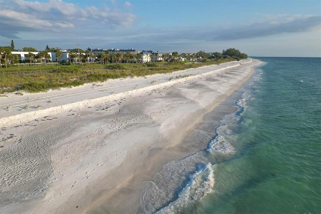 825 Bayport Way, Unit 825 Longboat Key, FL 34228 - Photo 13 of 62 a view of an ocean