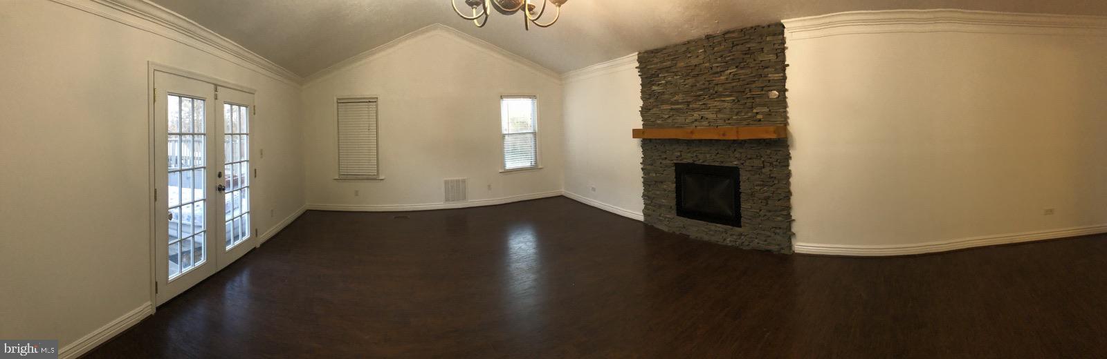 337 Wheat Road Vineland, NJ 08360 - Photo 4 of 22 Gallery Image 4