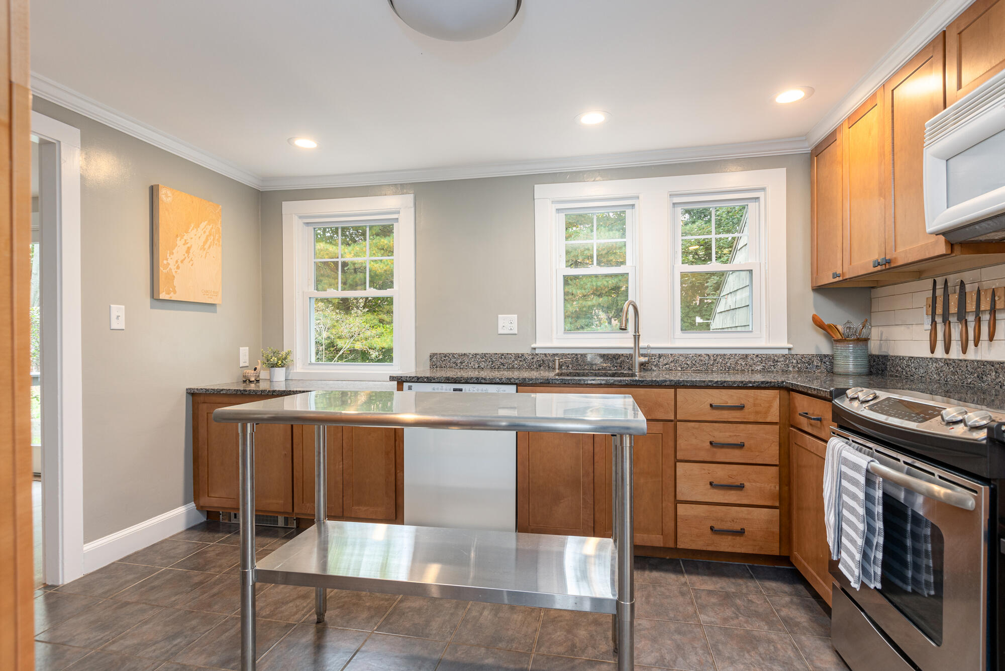 22 Anson Road Portland, ME 04102 - Photo 11 of 42 22 Anson Rd._W5_008
