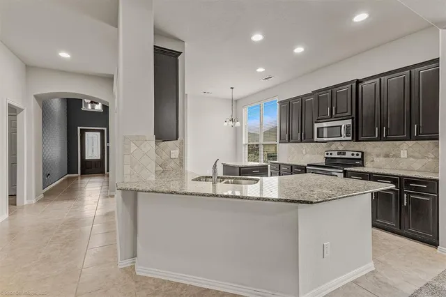 $360,000 | 501 Elmgrove Trail, Forney, TX 75126