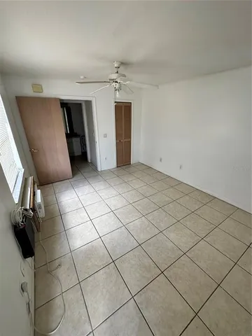 $950 | 235 Mango Drive, Unit B, Davenport, FL 33897