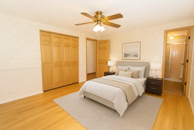 $442,500 | 1908 Capri Lane, Schaumburg, IL 60193