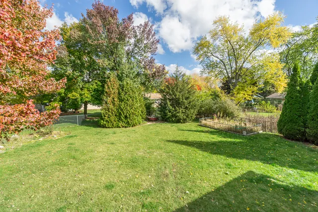 $442,500 | 1908 Capri Lane, Schaumburg, IL 60193