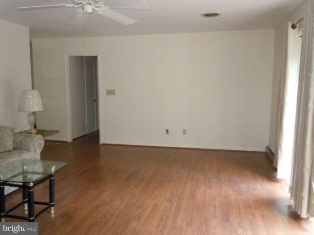 2035 Green Mill Road Finksburg, MD 21048 - Photo 10 of 28 Family Room