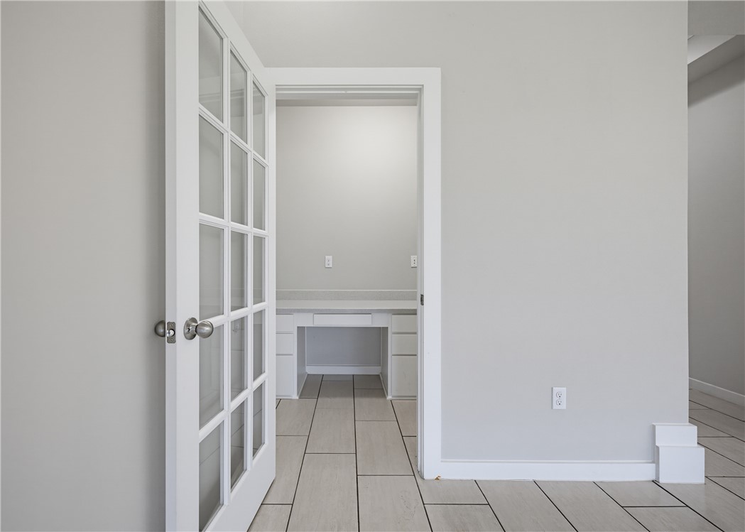1012 Pasadena Street Portland, TX 78374 - Photo 6 of 25