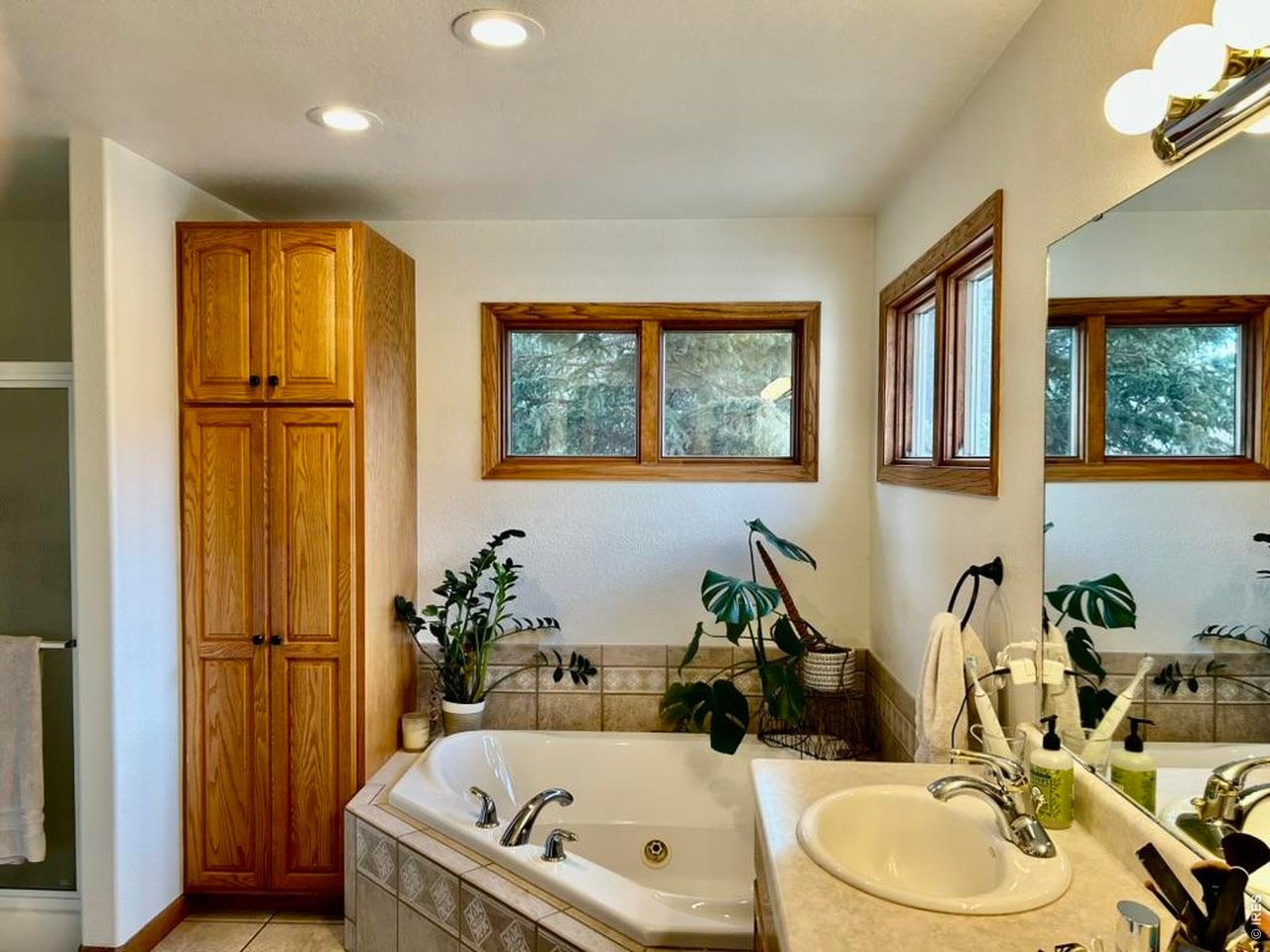 14348 Dakota Road Sterling, CO 80751 - Photo 26 of 50 Primary Bathroom