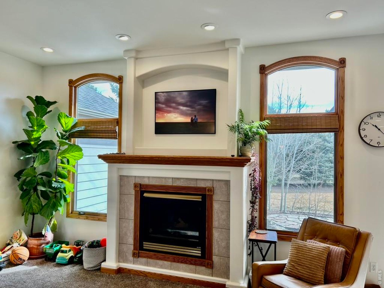 14348 Dakota Road Sterling, CO 80751 - Photo 8 of 50 Gas Fireplace In Living Room