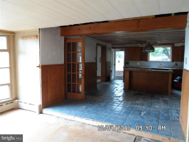 1481 Valley Road Tamaqua, PA 18252 - Photo 12 of 25 Gallery Image 12