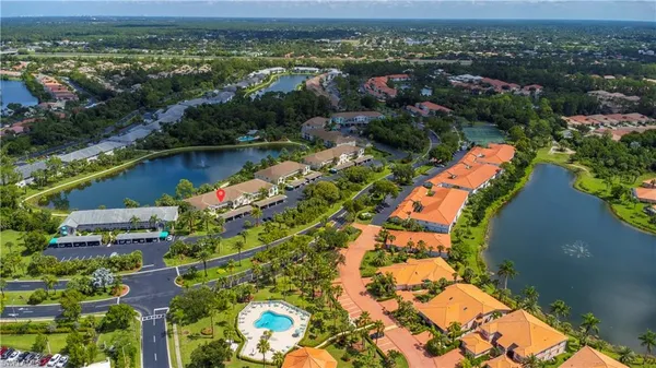 $4,000 | 153 Gabriel Circle, Unit 3003, Naples, FL 34104