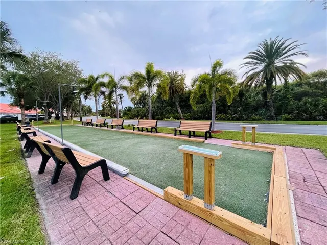 $4,000 | 153 Gabriel Circle, Unit 3003, Naples, FL 34104