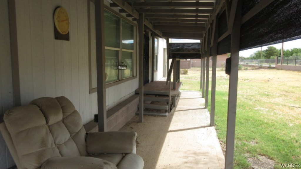 4220 North Shadow Road Kingman, AZ 86409 - Photo 3 of 28 Gallery Image 3