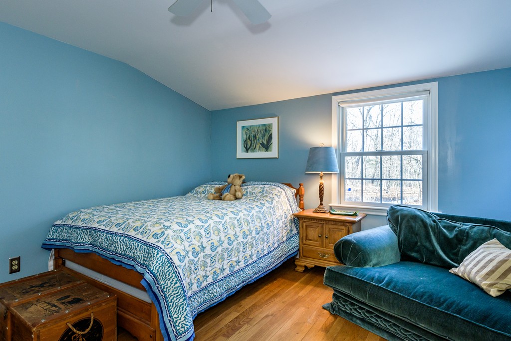 643 Boston Post Road Weston, MA 02493 - Photo 26 of 27