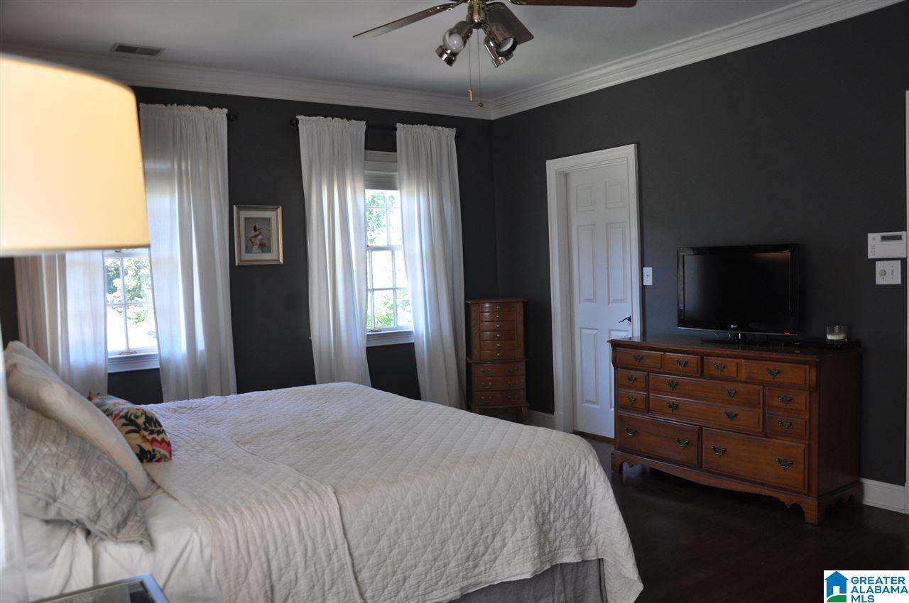 612 Bayhill Road Birmingham, AL 35244 - Photo 19 of 35