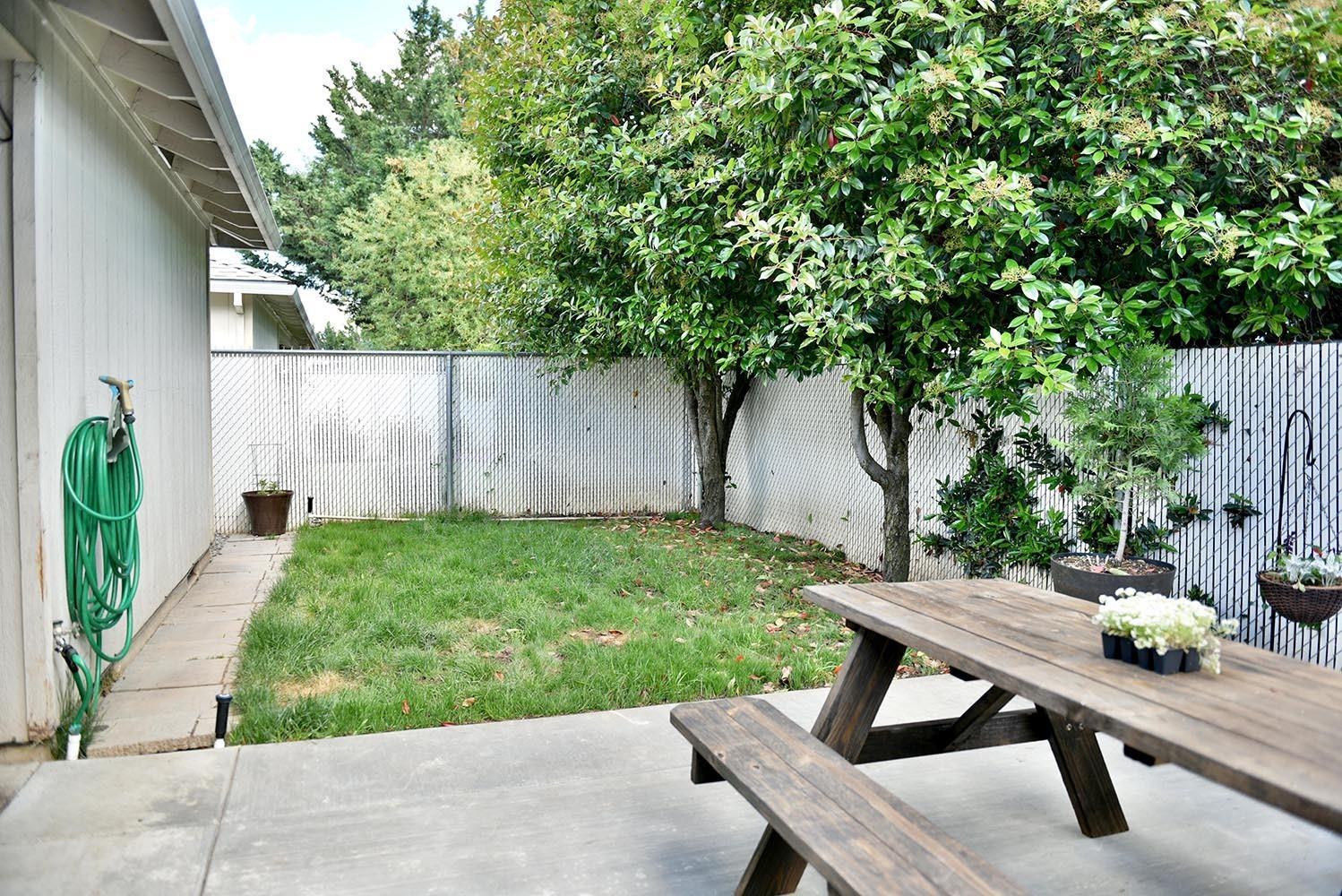 922 Brandi Way Central Point, OR 97502 - Photo 10 of 26 Additional Photo