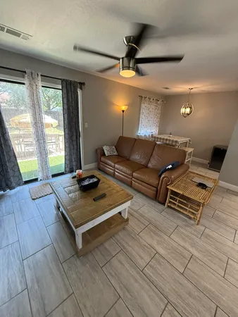 $2,200 | 132 Bayou Drive, Destin, FL 32541