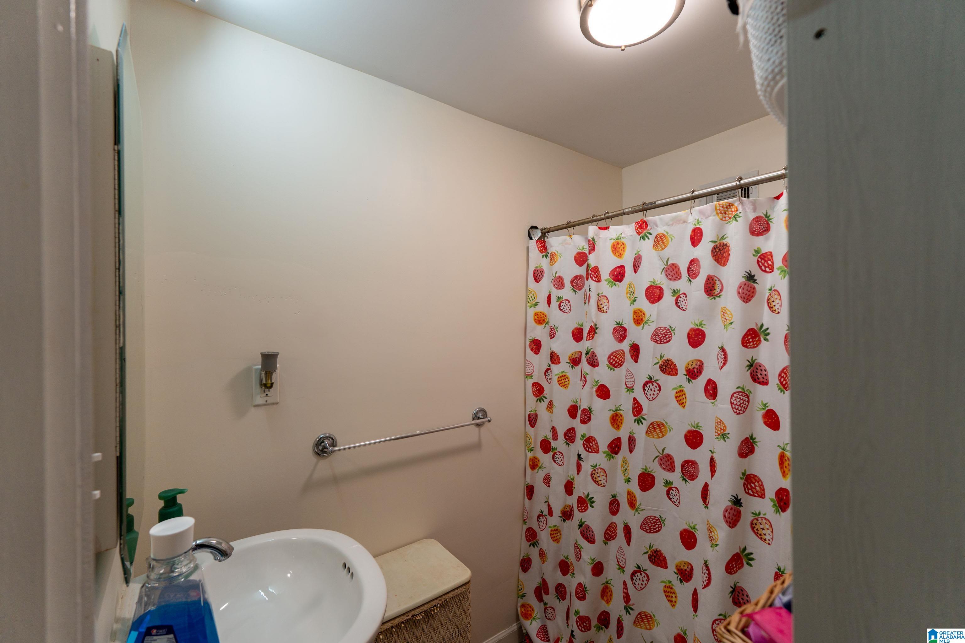 325 Ridgewood Drive Hayden, AL 35079 - Photo 64 of 67