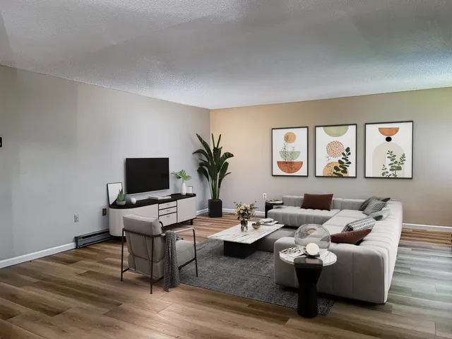 $283,900 | 85 Bayberry Lane, Unit 85, South Burlington, VT 05403