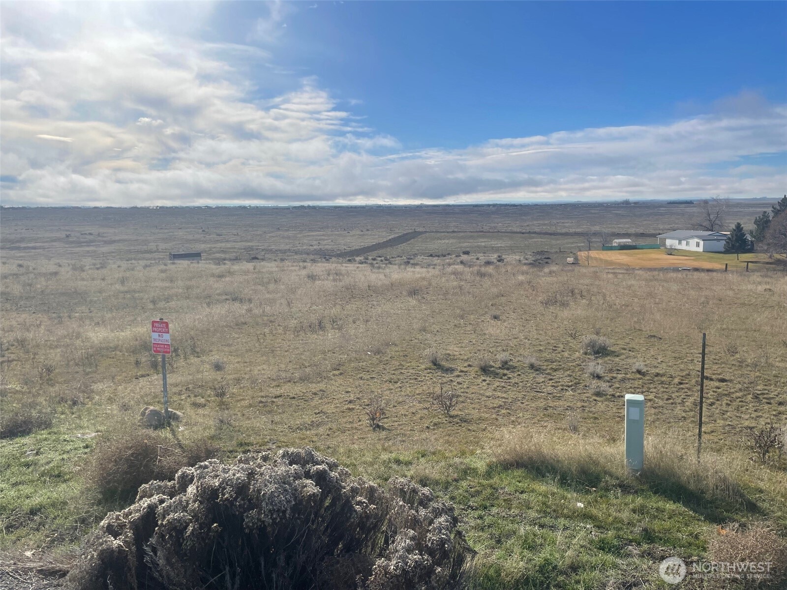 8686 Neppel Road Northeast Moses Lake, WA 98837 - Photo 3 of 8