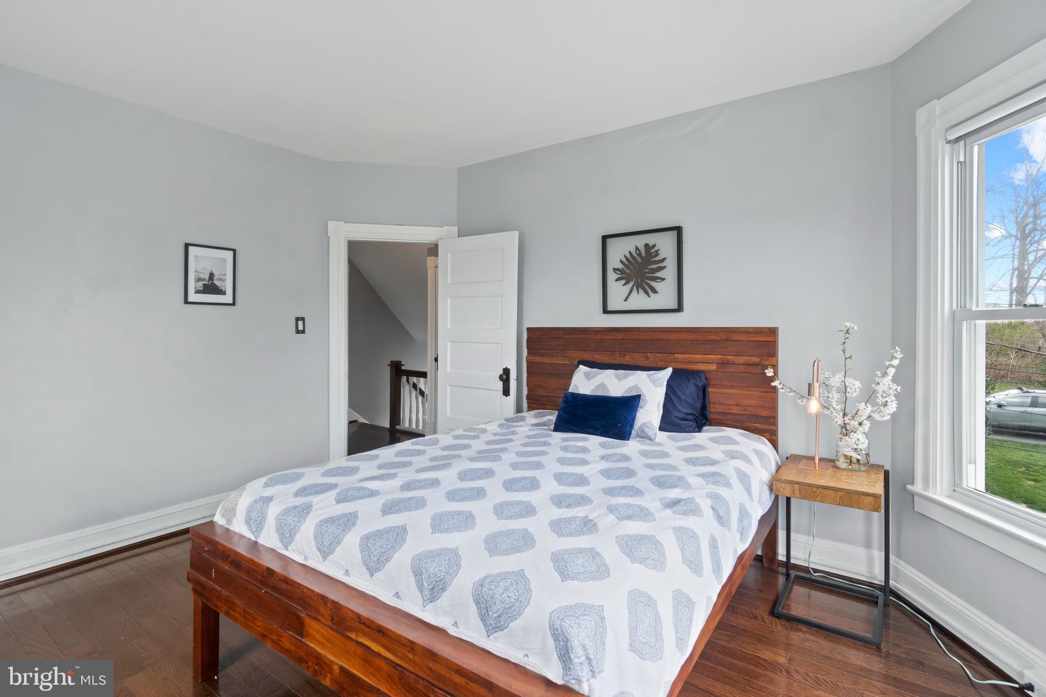 9409 Warren Street Silver Spring, MD 20910 - Photo 28 of 43 Bedroom - 2nd Floor