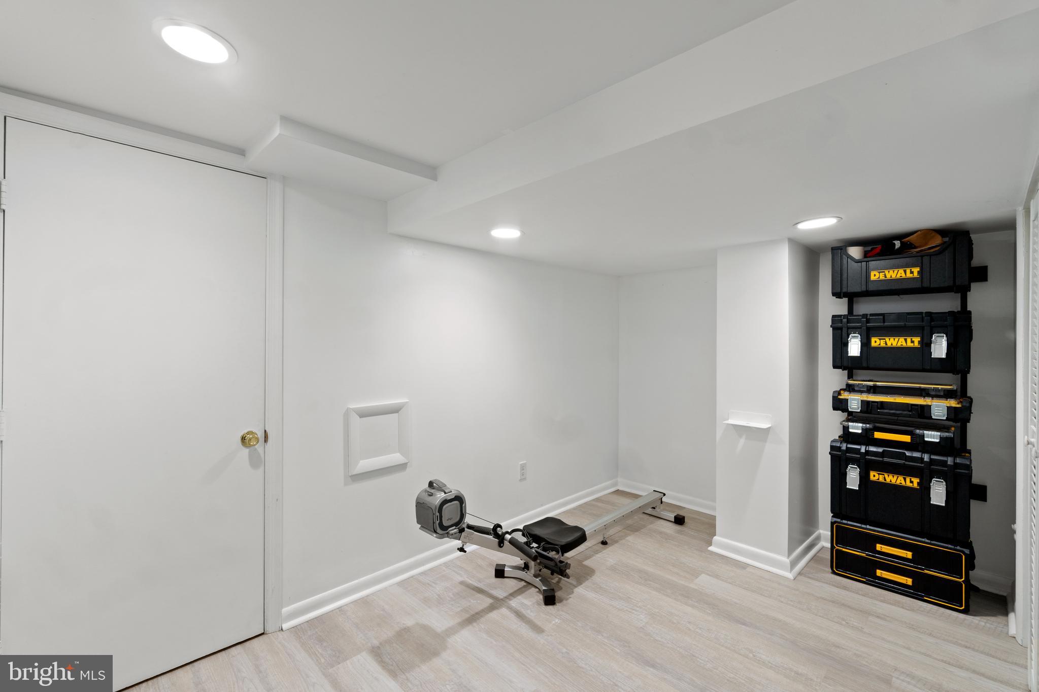 9409 Warren Street Silver Spring, MD 20910 - Photo 36 of 43 Separate Basement space