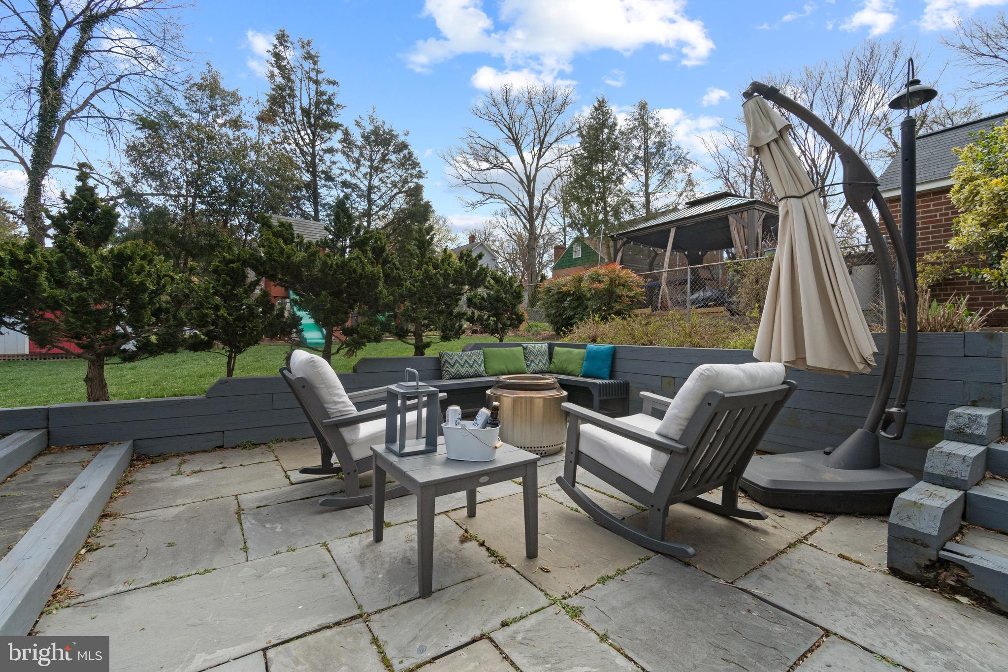 9409 Warren Street Silver Spring, MD 20910 - Photo 38 of 43 Flagstone Patio