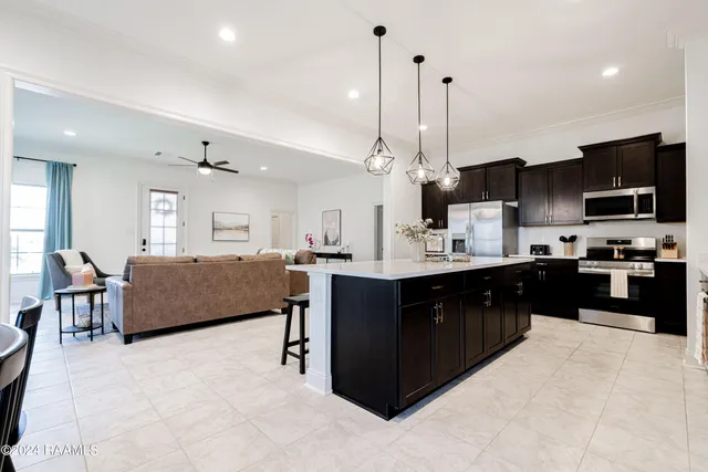 $2,500 | 119 Ridley Lane, Youngsville, LA 70592