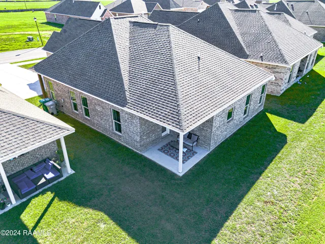 $2,500 | 119 Ridley Lane, Youngsville, LA 70592