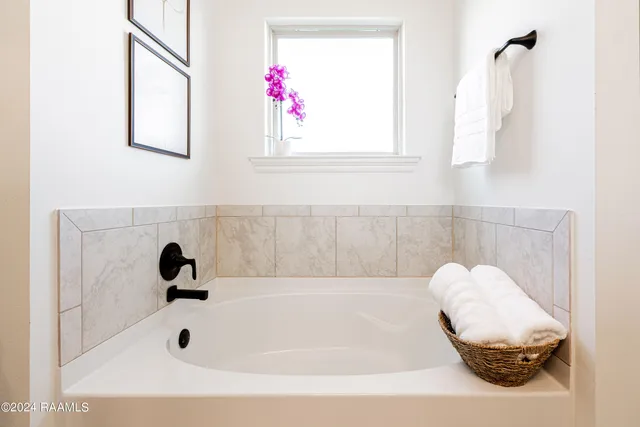 $2,500 | 119 Ridley Lane, Youngsville, LA 70592