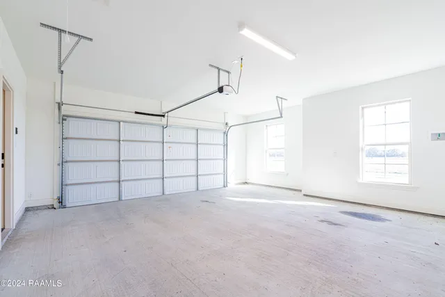 $2,500 | 119 Ridley Lane, Youngsville, LA 70592