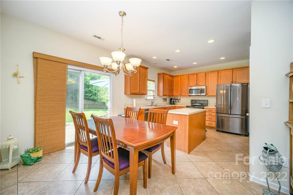 3023 Streamlet Way Monroe, NC 28110 - Photo 6 of 41 Gallery Image 6