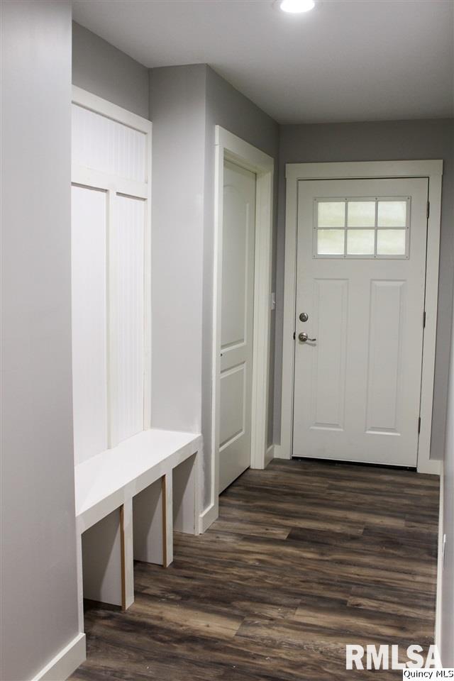 209-211 West School Street Camp Point, IL 62320 - Photo 10 of 23 Gallery Image 10