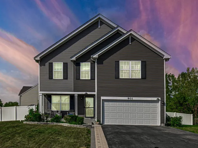 $420,000 | 901 Sable Ridge Drive, Joliet, IL 60431