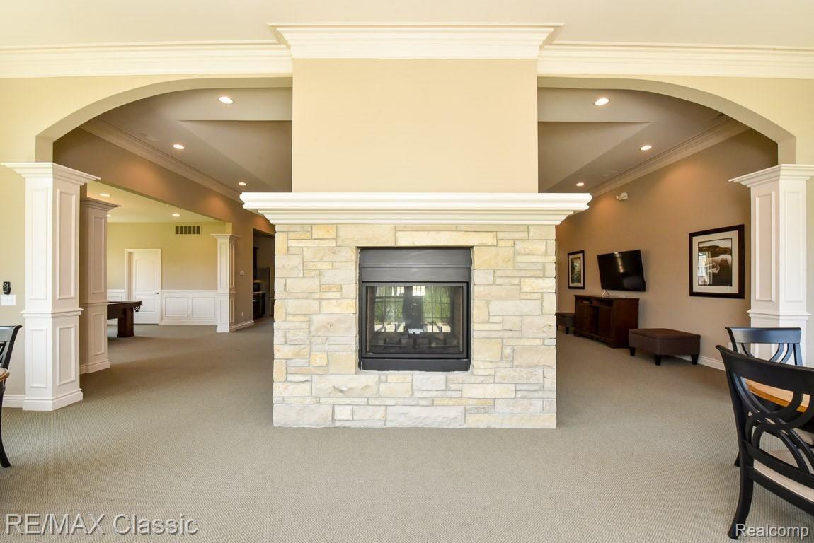 49287 Hawksburry Road Canton, MI 48188 - Photo 82 of 95 0034.jpg