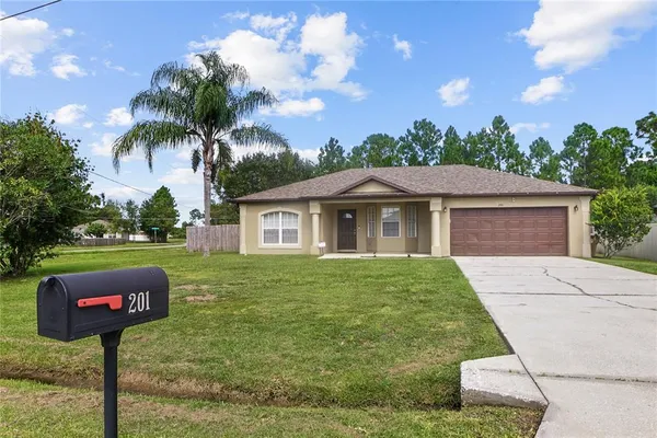 $2,500 | 201 Great Yarmouth Court, Kissimmee, FL 34758