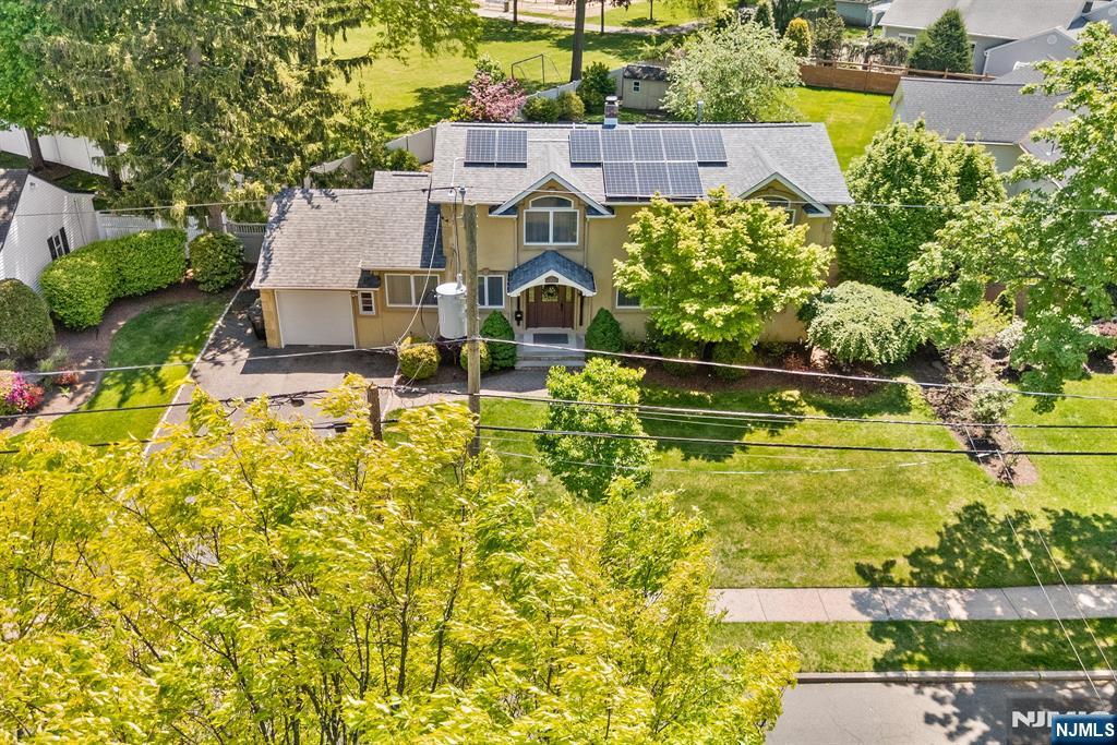 124 Crain Road Paramus, NJ 07652 - Photo 47 of 48
