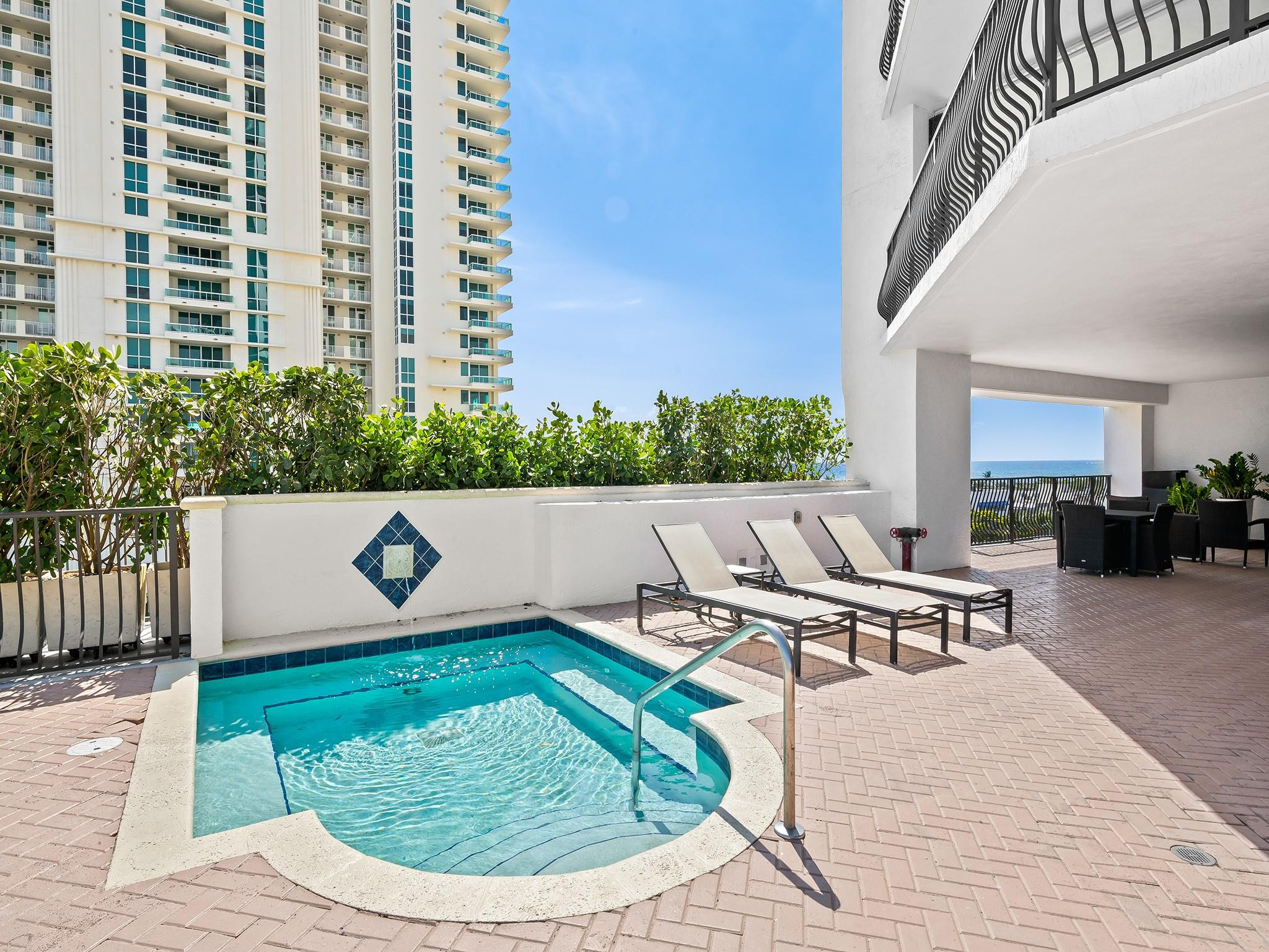 100 South Birch Road, Unit 1803 Fort Lauderdale, FL 33316 - Photo 27 of 42 Spa