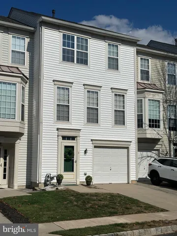 $350,000 | 3 Firethorn Lane, Delran, NJ 08075