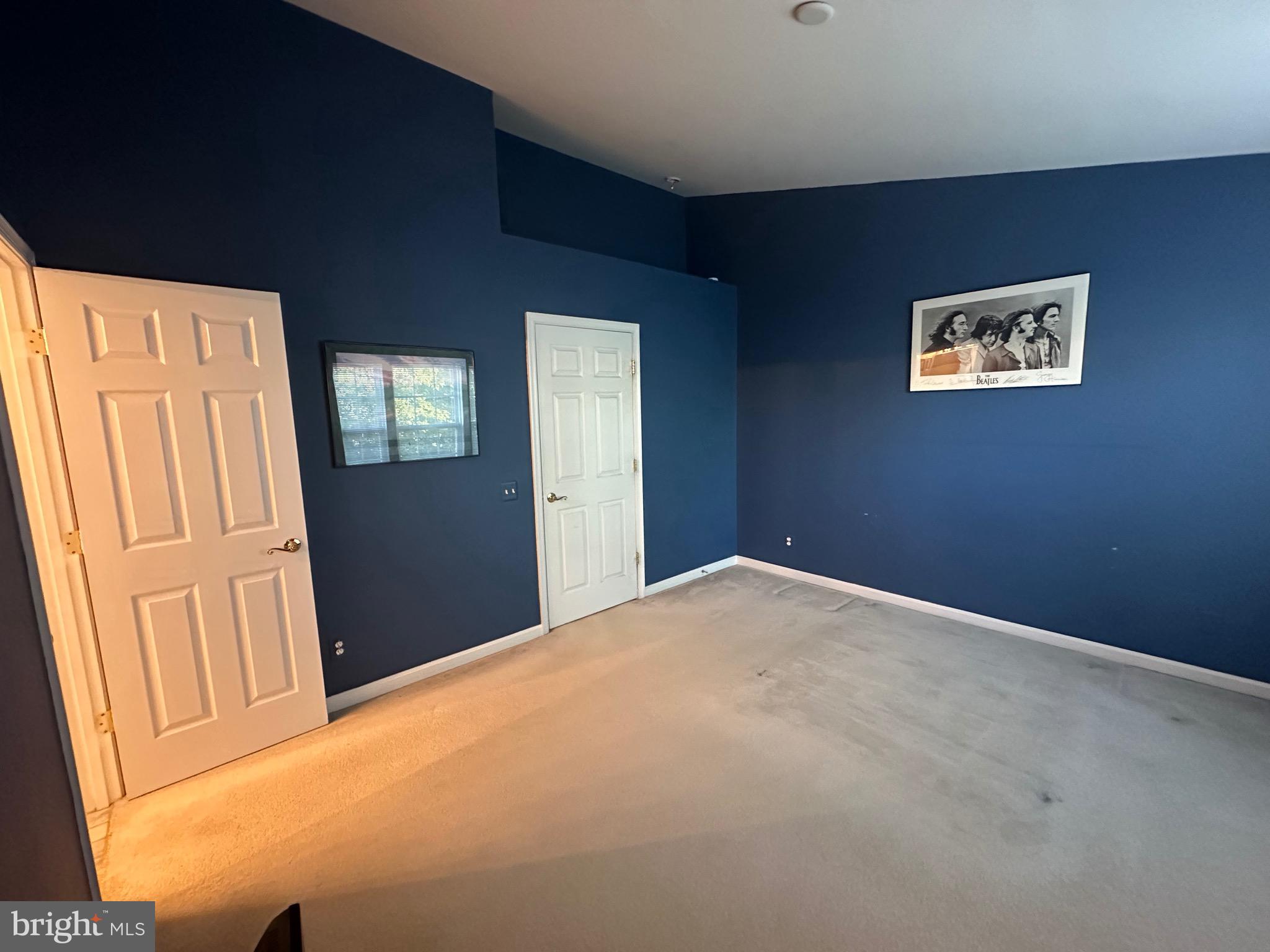 3 Firethorn Lane Delran, NJ 08075 - Photo 9 of 13 Main bedroom